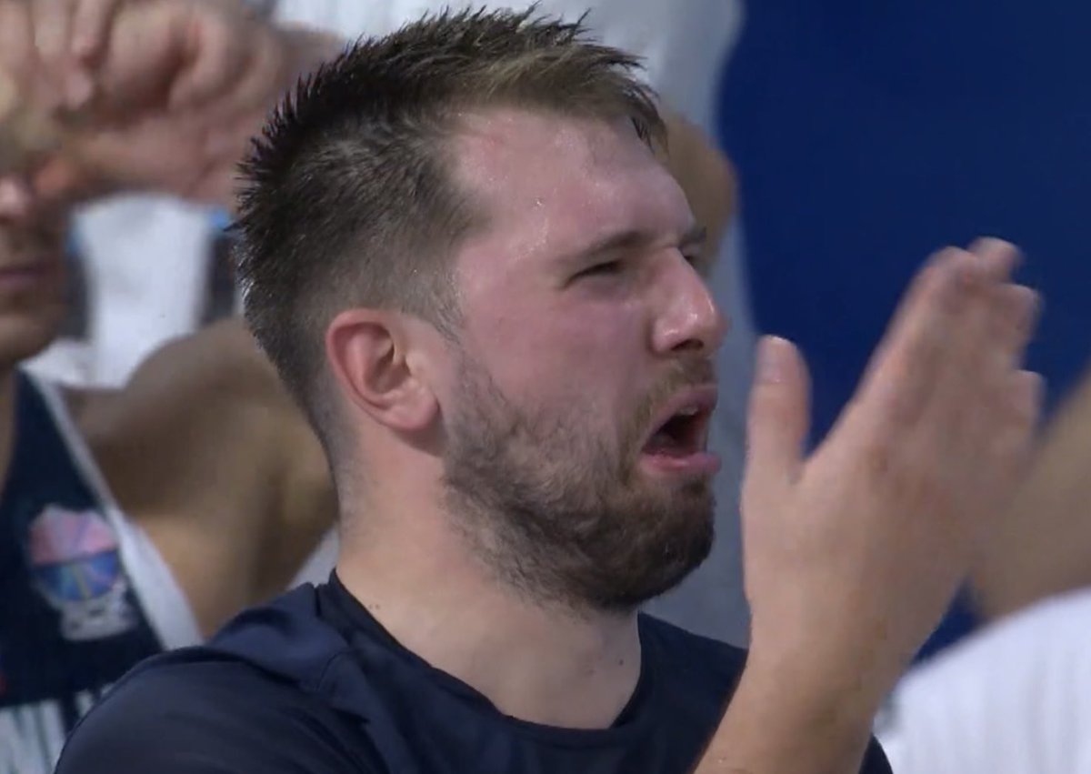 MainooMagic_'s tweet image. New Luka Doncic meme just dropped🤣