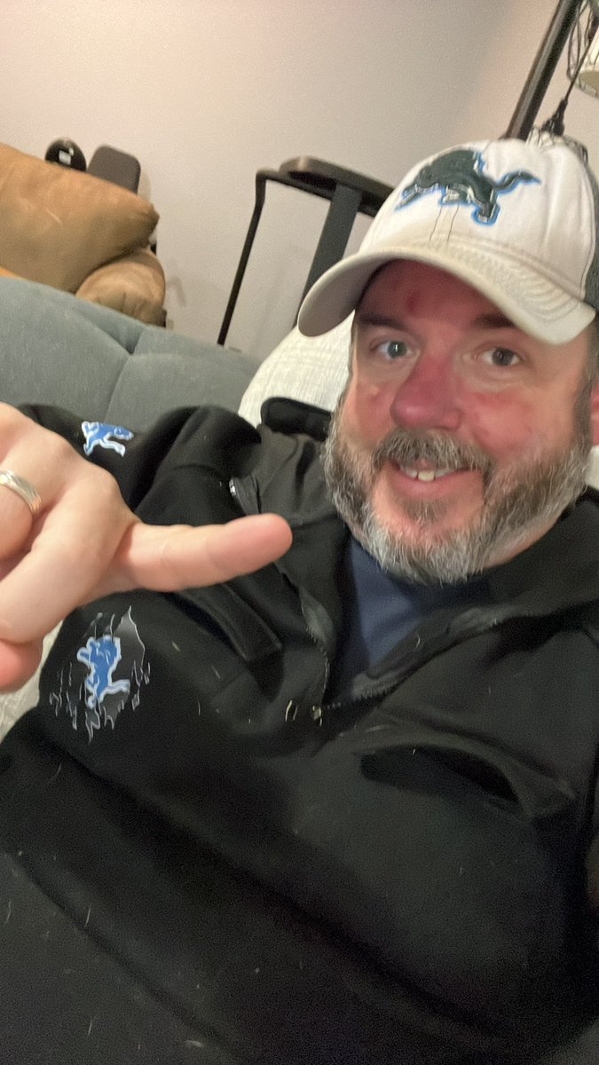 swleighton's tweet photo. We pumped for week 1?  Yup! Or at least one of us and the other two may be posing for treats. Go @Lions !! Shred the cheese!!! https://t.co/fDvt2k0Uuz