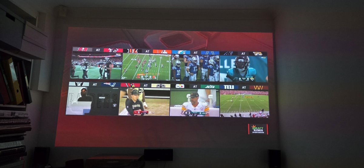 BruWoj's tweet photo. Happy NfL Redzone day for all those that celebrate. #NfL #NfLAllDay #Redzone https://t.co/6wJtmW3xTP