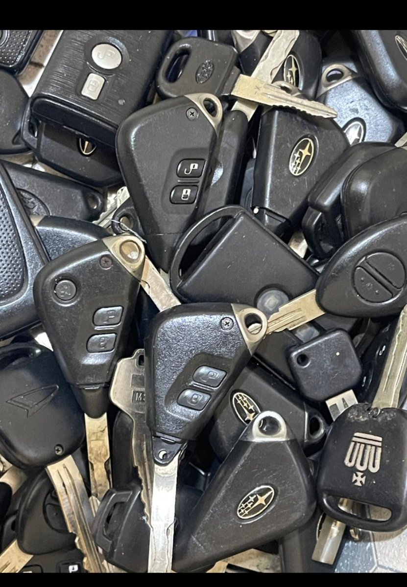 nairokeytech's tweet image. 🚗🔑 Car Keys, Car Solutions! 🔑🚗
At Nairokey Tech Services, we’ve got you covered with:
✅ Car key duplication
✅ Lost key replacement
✅ Smart &amp;amp; reliable solutions

📞 Call/WhatsApp us today: 0768820205
Your trusted car key experts!

#NairokeyTech #CarKeys #KeyDuplication