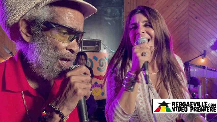 Madelaine And Max Romeo
     Send The Praises Up
#reggaemusicstore 🔥🔥🔥