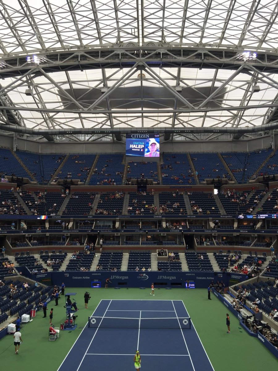 Due to the rain, the roof will be closed for the Alcaraz and Sinner US Open final. 🌧☂️