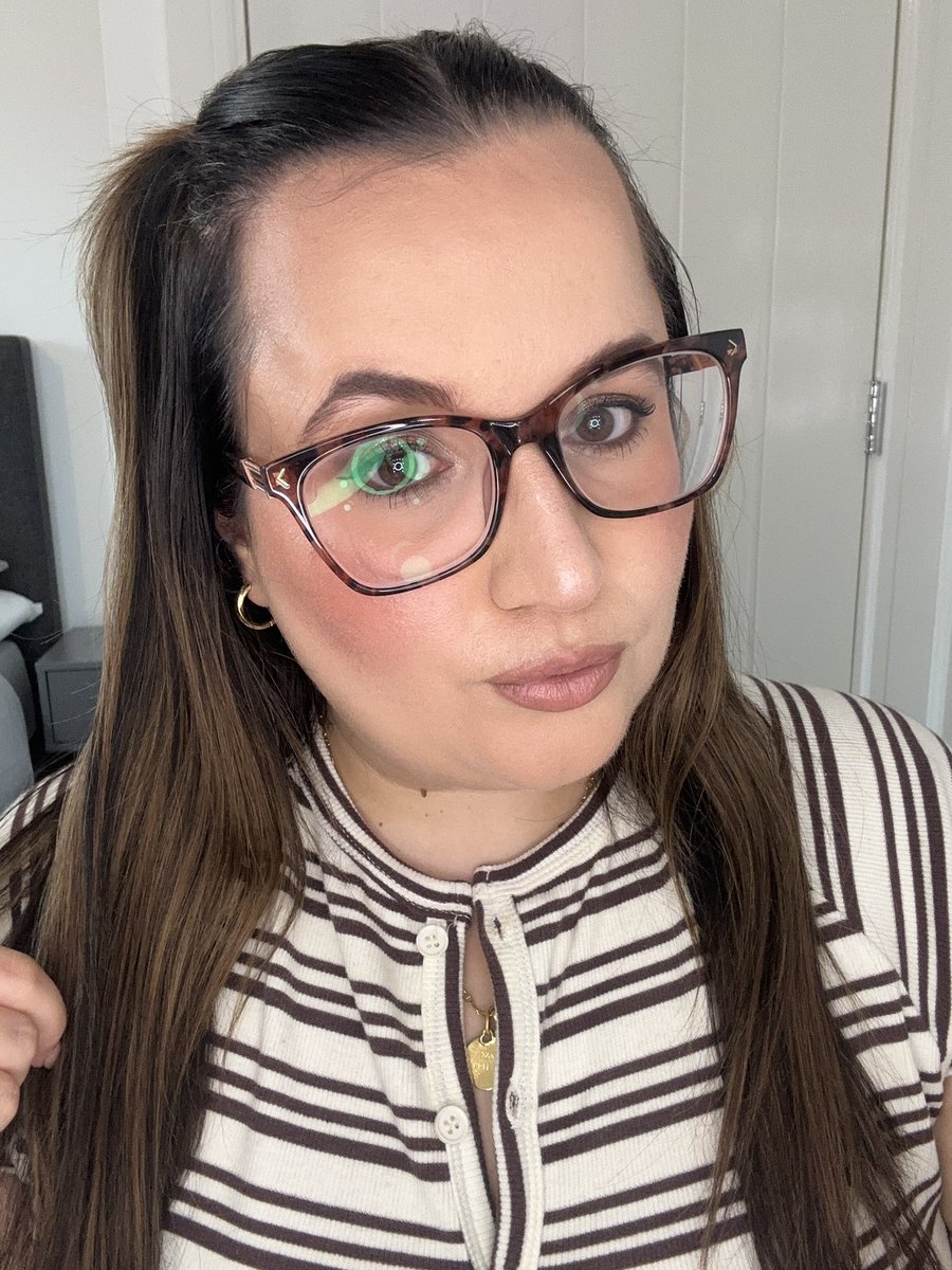 ChelsieHun_'s tweet image. Hair up or down? ❤️