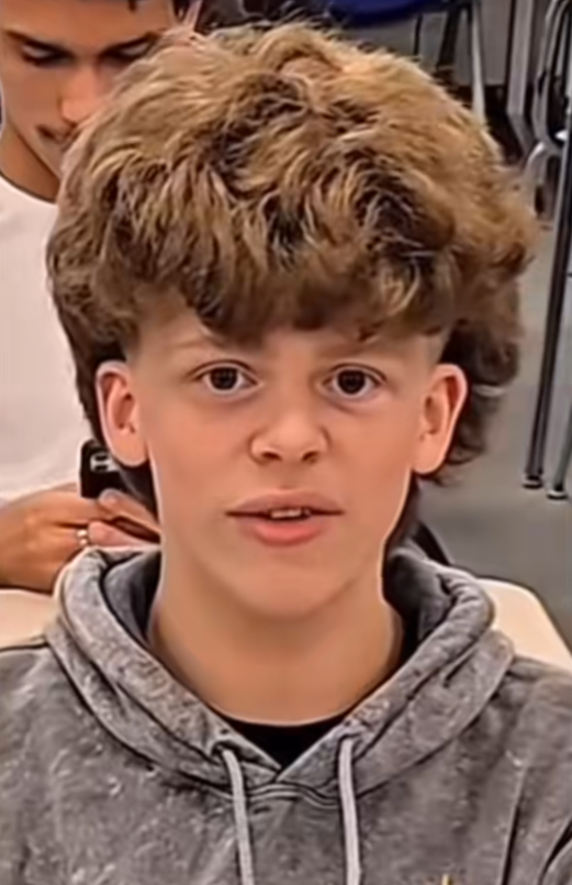 joshcki's tweet image. johntroviontavious is a meme thats super viral right now.

people are posting videos like &apos;&apos;How it feels like being on johntroviontavious tiktok while others are on 67 / sendy tiktok.

millions of views and likes in only days.

$JTVS

tiktok.com/@suniggaafreeb…