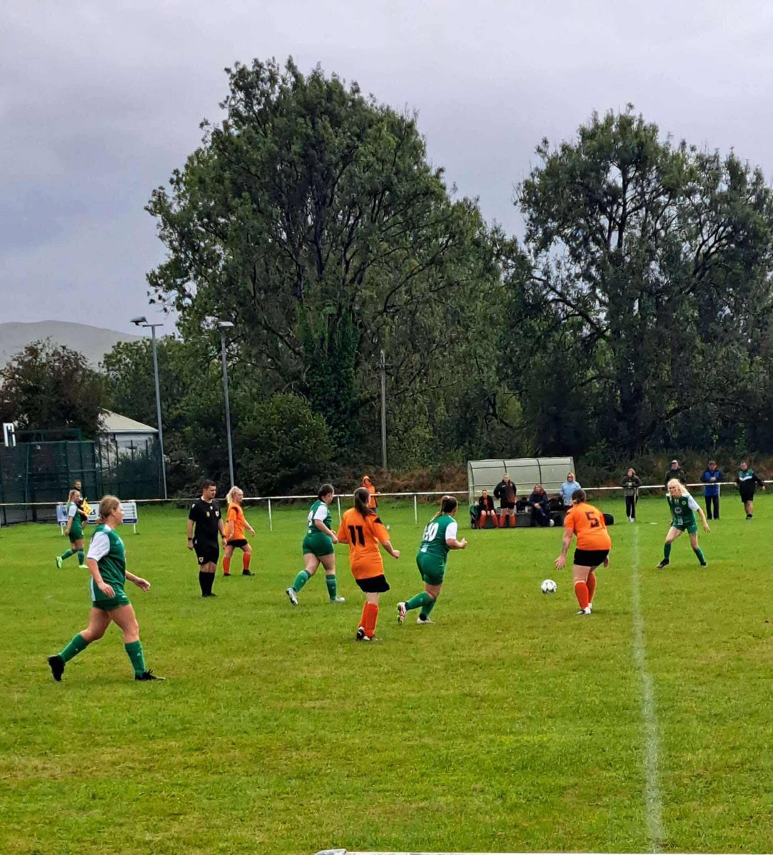 TurfsLadies's tweet image. We finish our pre-season with a friendly win over @Bontfc Ladies. Despite the rain, good game of football with plenty tactics tried out. Thanks Bont and good luck for the season. 

⚽️⚽️⚽️⚽️ Llio
⚽️Delun
⚽️@vikkioakes1998 
⚽️ Alaw