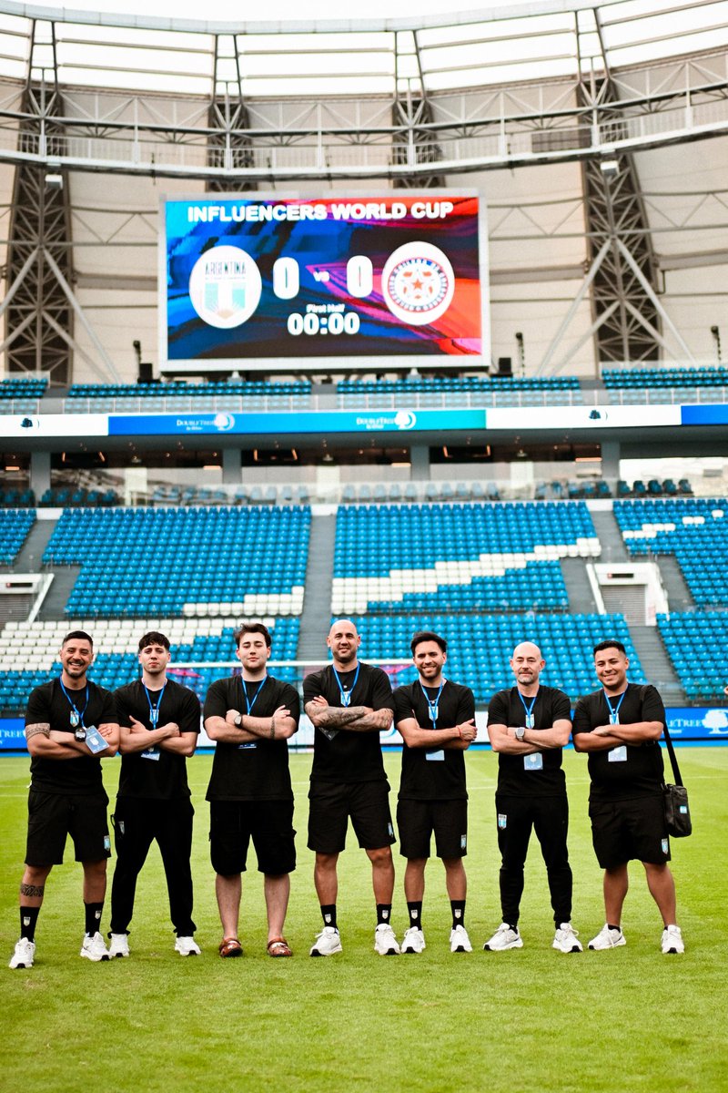 wcostabel's tweet image. Tercer puesto en nuestro primer mundial. Duele mucho, pero nos vamos con la satisfacción de haber dejado todo, no guardarnos nada. #TodosJuntos como hermanos hasta la última gota de sudor. Tendremos revancha.