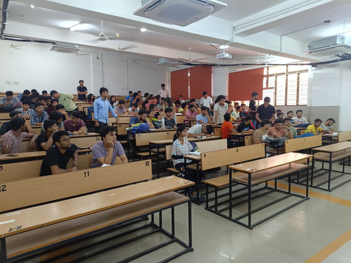 cse_iitism's tweet image. ✨ Proud moment at IIT (ISM) Dhanbad! 🚀
Today we welcomed CodeISM – the official Competitive Programming Society under the CSE Society. 💻🔥
A community for the brightest minds to thrive on logic, algorithms & innovation. 🌟
#Codeism #IITISMDhanbad #CompetitiveProgramming