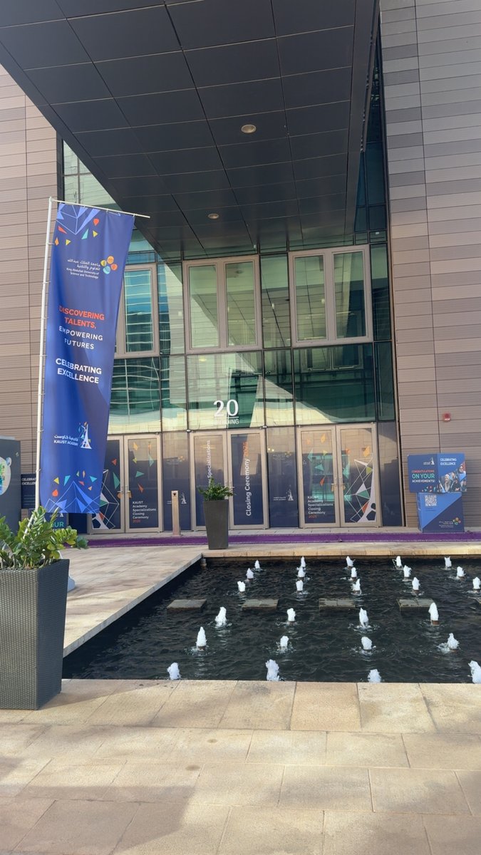 Hashim (@hashimy_102) on Twitter photo ولله الحمد انهيت برنامج الذكاء الاصطناعي المقدم من <a href="/KAUST_Academy/">KAUST Academy</a> بالتعاون مع <a href="/DukeU/">Duke University</a>.
سعيد اني كنت جزء من 1% اللذين تم قبولهم في المرحلة النهائية من البرنامج.
كانت فرصة رائعة استفتدت فيها خبرة كبيرة في المجال وتعرفت فيها على نخبة من شباب المملكة.
والقادم اجمل باذن الله.. ولله الحمد انهيت برنامج الذكاء الاصطناعي المقدم من <a href="/KAUST_Academy/">KAUST Academy</a> بالتعاون مع <a href="/DukeU/">Duke University</a>.
سعيد اني كنت جزء من 1% اللذين تم قبولهم في المرحلة النهائية من البرنامج.
كانت فرصة رائعة استفتدت فيها خبرة كبيرة في المجال وتعرفت فيها على نخبة من شباب المملكة.
والقادم اجمل باذن الله..