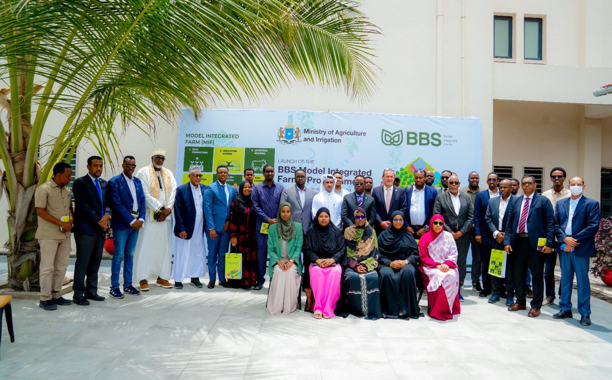 The Ministry of Agriculture &amp; Irrigation, led by Hon. MP Mohamed Abdi Hayir (Maareeye), has officially launched the “Beero oo Barwaaqee Somalia” (BBS) program!
This national initiative will:
✅ Boost local food production
✅ Create agri-based jobs
✅ Open new markets for farmers