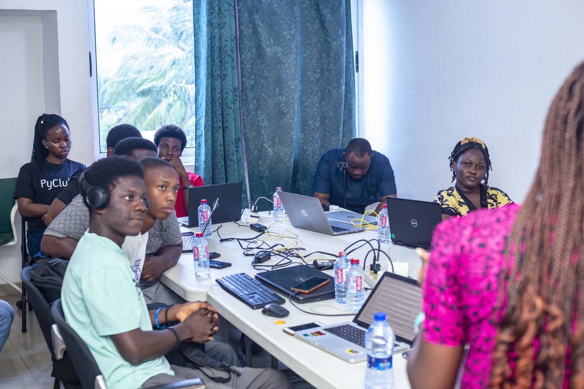 Had a great time speaking at the PyHo August Meetup on open source contributions &amp; collaborative workflows! 🚀
Big thanks to the <a href="/PythonHo/">Python User Group Ho</a> organizers &amp; participants for the energy and engagement. Excited as we gear up for #Hacktoberfest2025 &amp; the Build. Break. Innovate. Hackathon