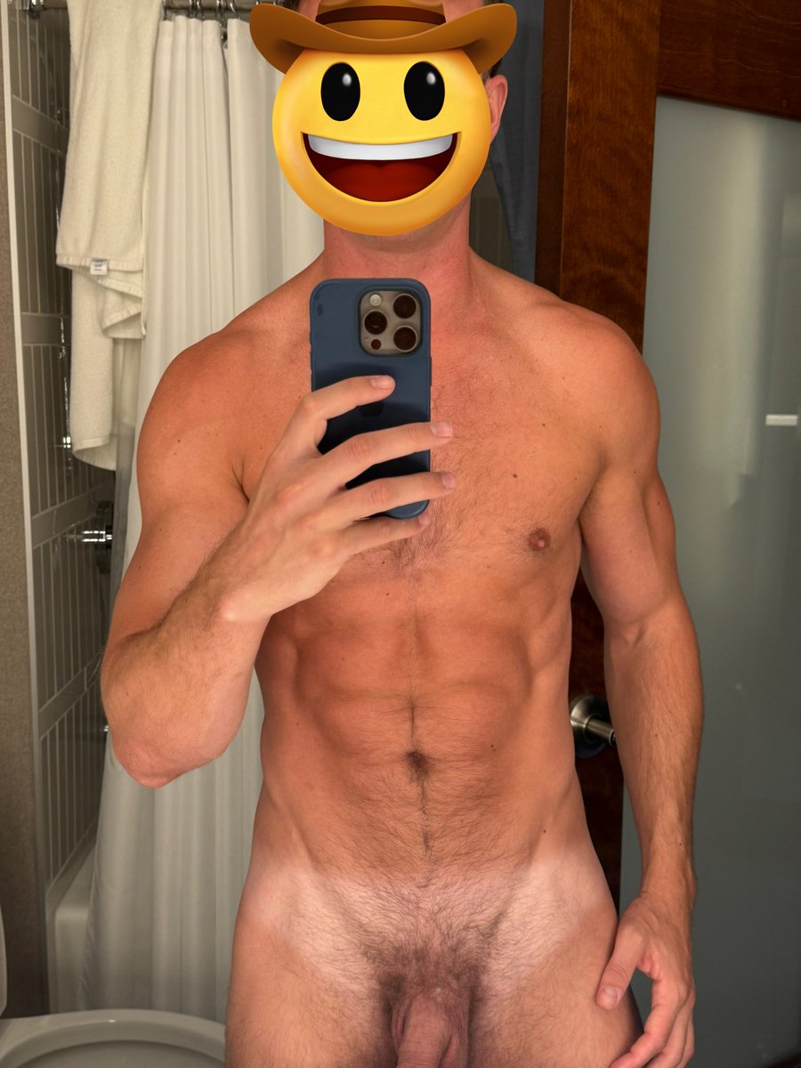 LynnLiesXXX tweet media