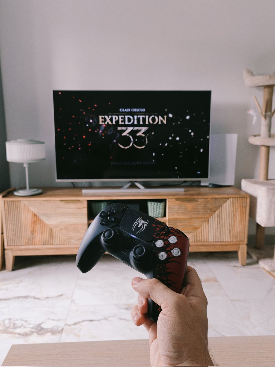 Después de maravillarme con Death Stranding 2, llega el momento de probar uno de los videojuegos favoritos de 2025!