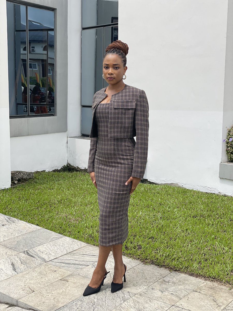 The Executive Set
My corporate girlies 
My boardroom girlies get in🥰

Size 8-10 #50,000
Bigger sizes comes with extra pay