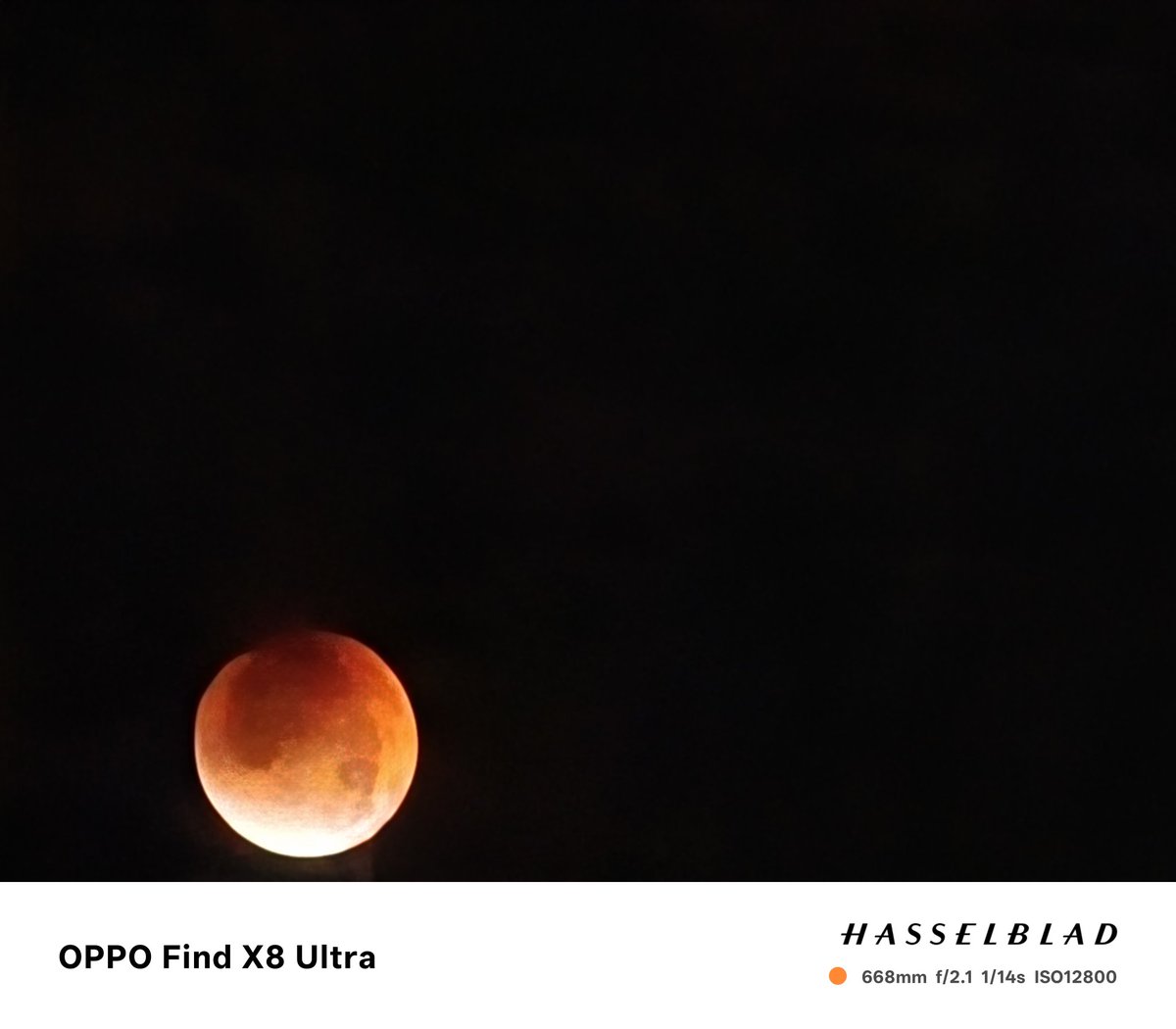 KevinJong12's tweet photo. Moon eclipse #mooneclipse https://t.co/RIiAZpNZmp