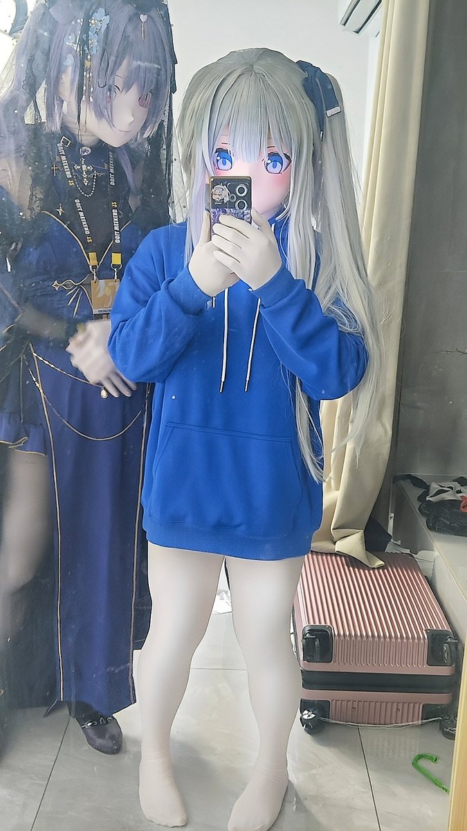 呆呆~
第一次出kig出门呢
很慌张……也很开心
小孩子都好喜欢我……
#kigurumi #月雪宫子