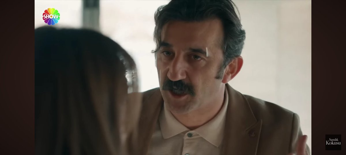 ItsMaissaD's tweet photo. Reha and Hande you're trash and you deserve each other 🤢 Karsu giiiirl divorce him , take the money! 
#SandıkKokusu https://t.co/4nTcyZxAe5