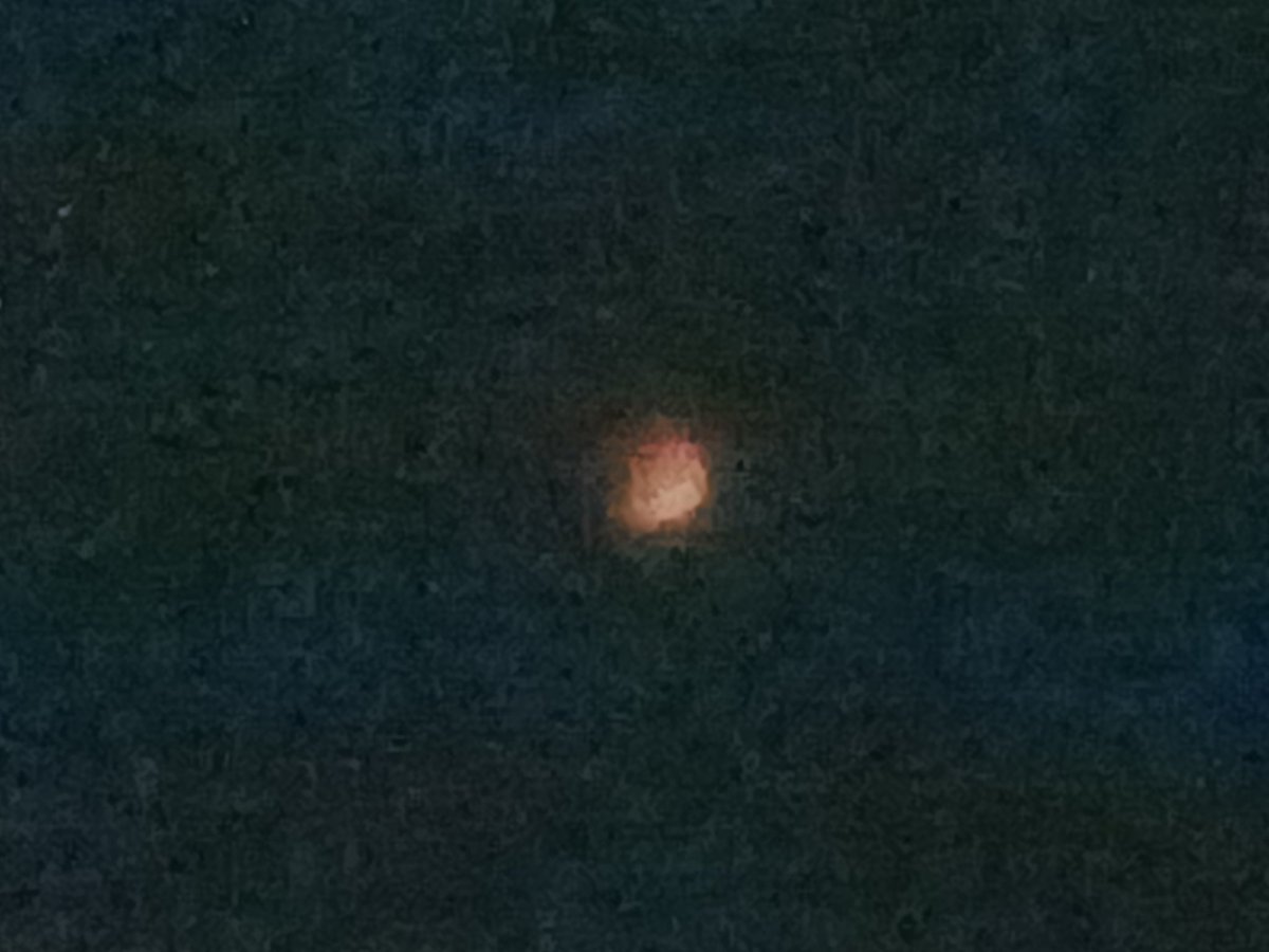 eenadula's tweet photo. Tried my best from my #galaxym53 
#redmoon #LunarEclipse #ChandraGrahan2025 https://t.co/imXEhw7M7k