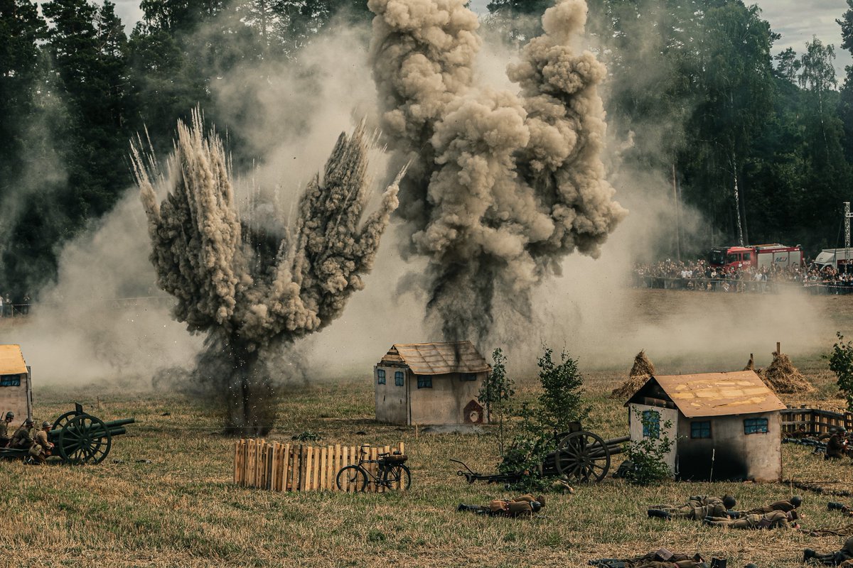 🐎🇵🇱 Krojanty – pamięć o polskiej kawalerii
86. rocznica szarży 18 Pułku Ułanów Pomorskich z września 1939 r.
👉 Tysiące uczestników oddało hołd bohaterom.