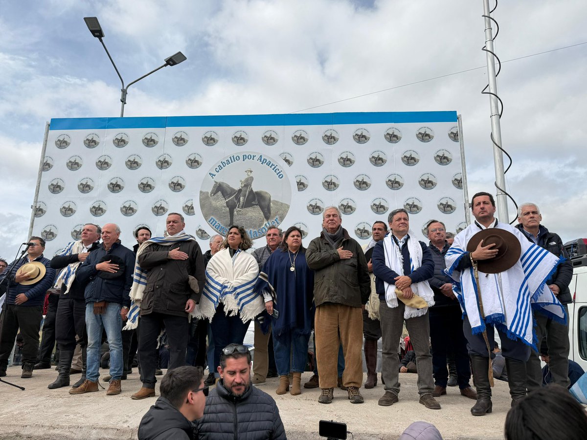 JavierGarcia_Uy's tweet photo. Otro Masoller, presente mi General! https://t.co/1ljKer56gK