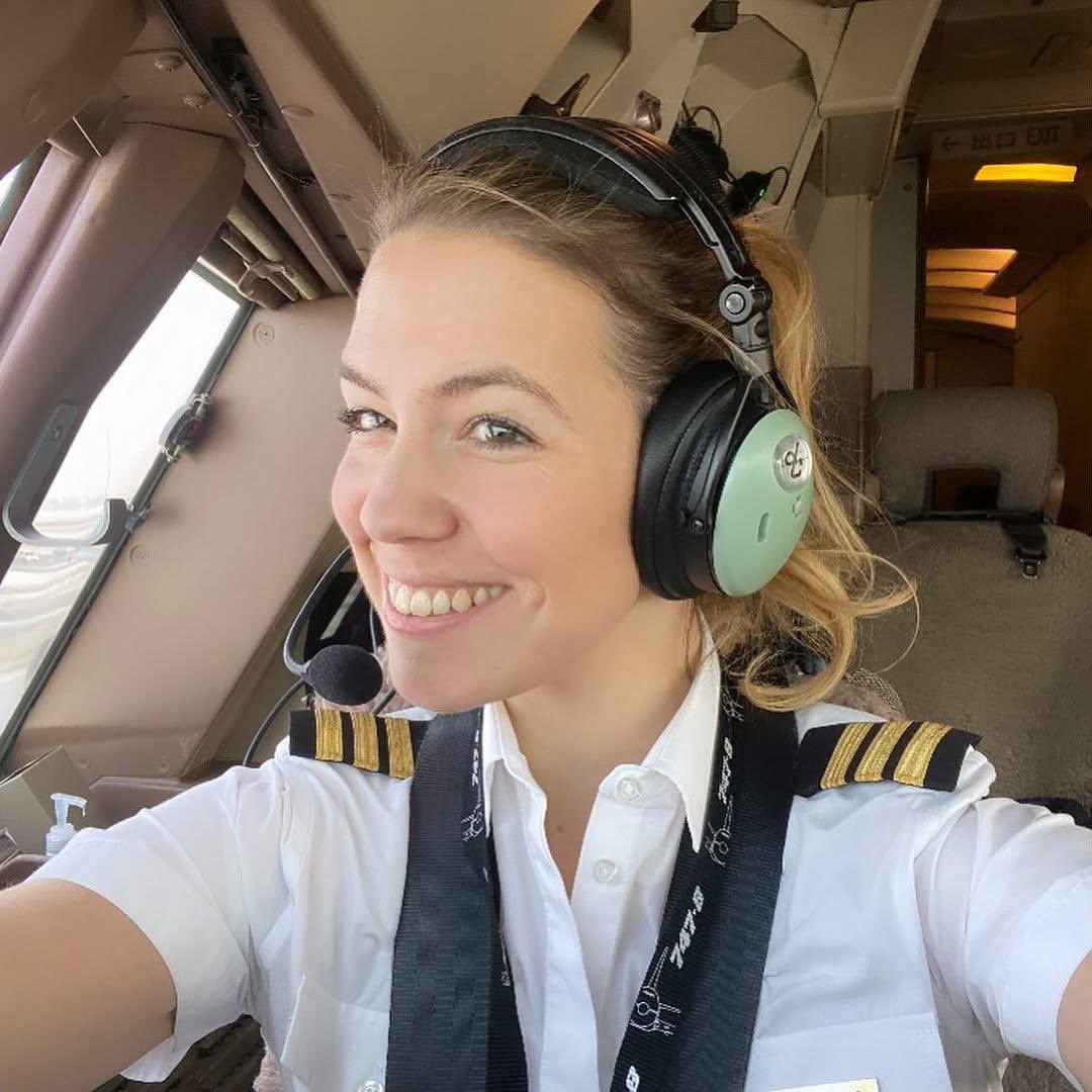 lifewitheva4's tweet image. Let's fly home today A nice short flight from
Paris CDG to Amsterdam