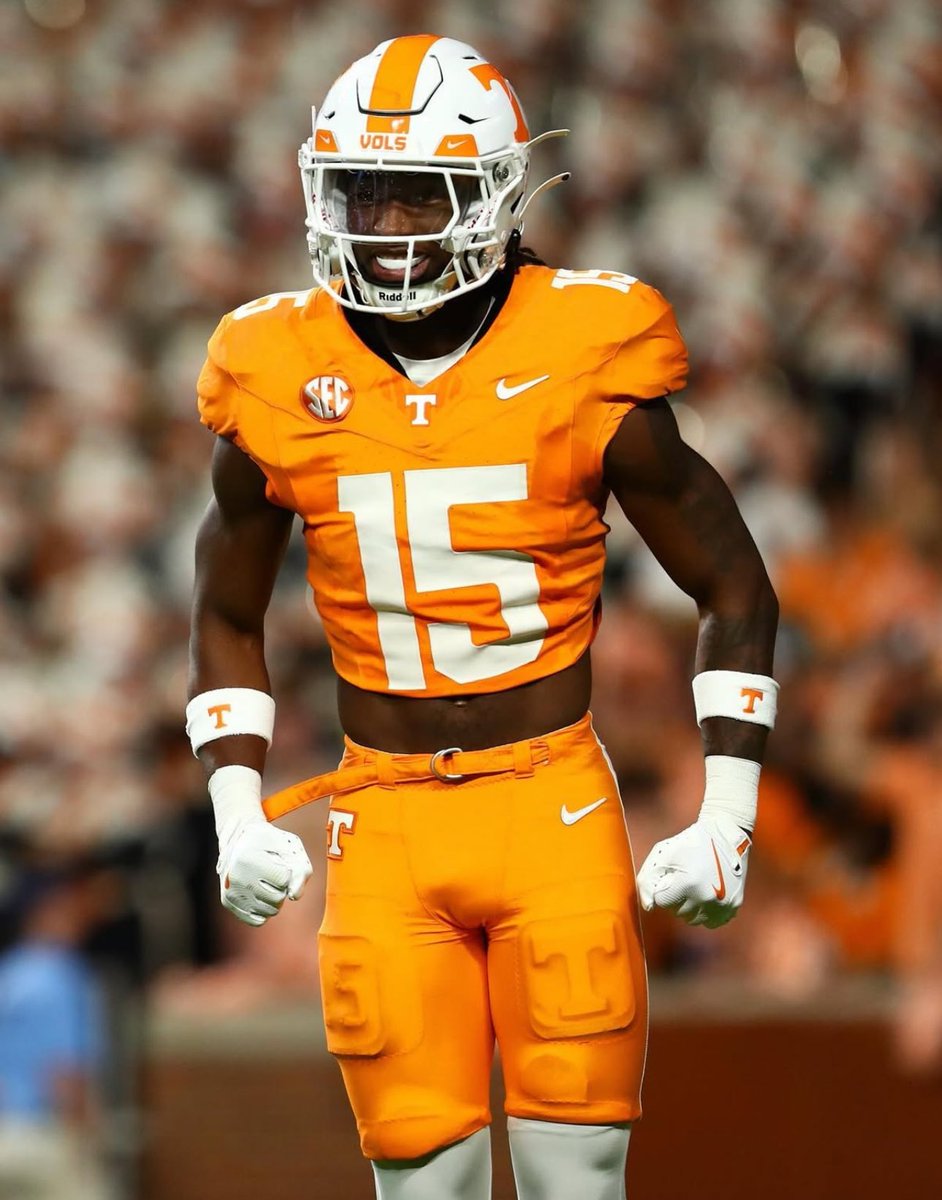 BREAKING: Tennessee is ranked #15 in this week’s AP Poll.

Georgia is ranked #6