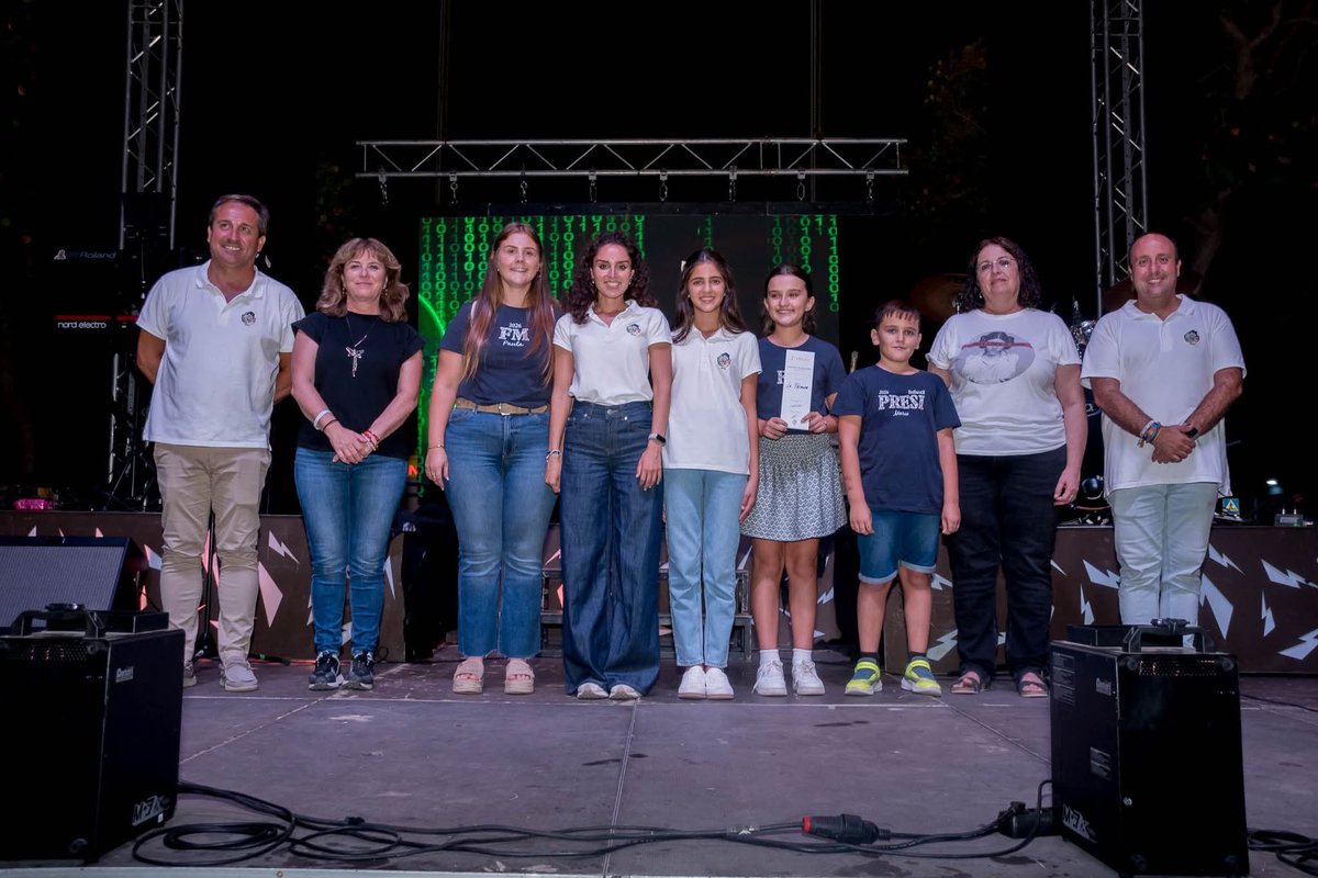 Aquest cap de setmana s'ha celebrat el certamen de dibuix infantil, trobades falleres i el concurs de paelles de FJFS. 
Estem d'enhorabona i celebració després de rebre el 2n premi del concurs de paelles.

#falles2026 #fallalapalmera #fallessagunt #fjfs #palmeritos #monfaller