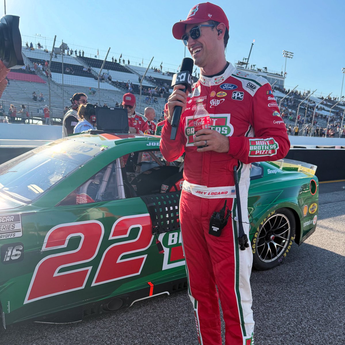 Joey Logano tweet media