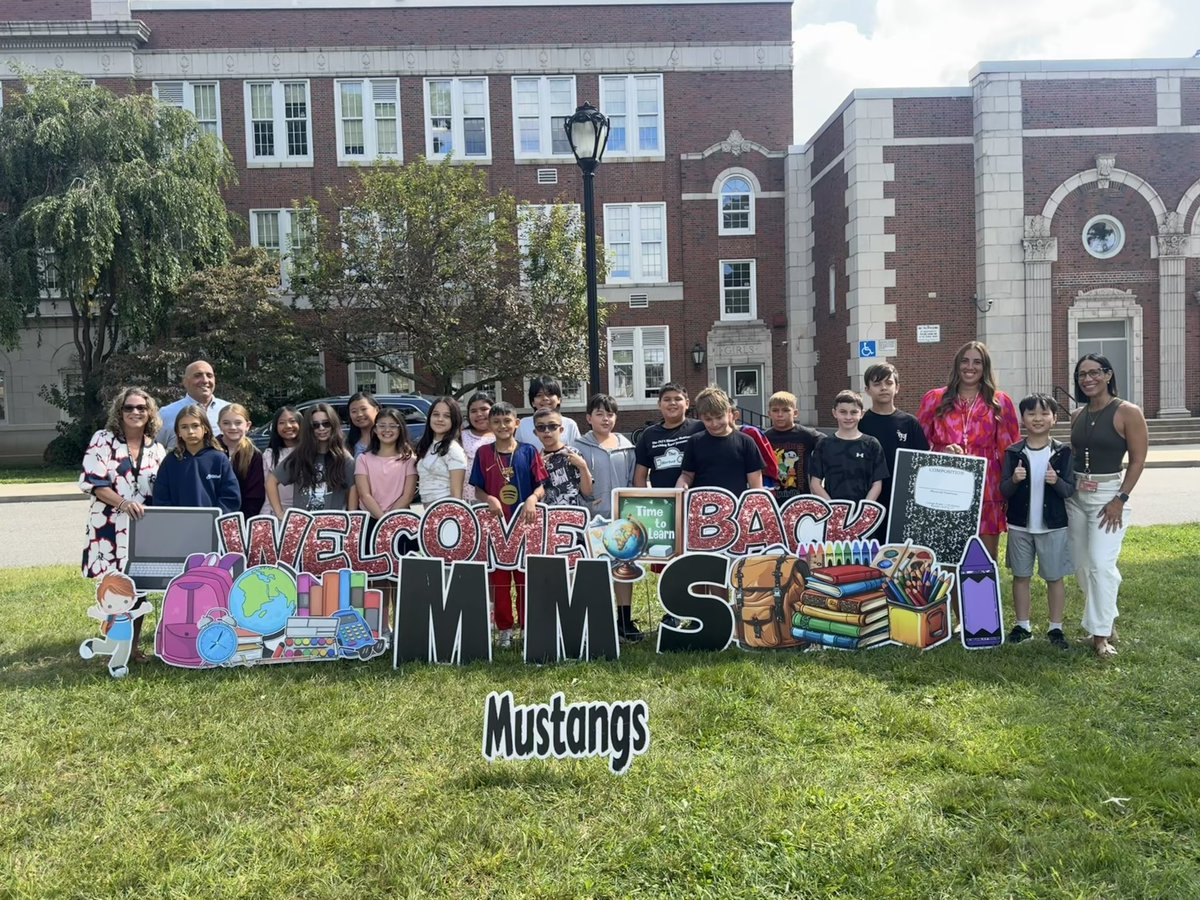 Emma Blennau tweet media