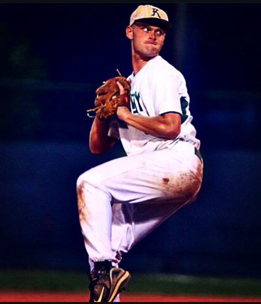davespeedyancey's tweet photo. It has all brought me here.. 
Starting Monday 9/8, I will be giving pitching lessons at Dugout Sports in Fairfax, IA.
 
Book your lessons here:
https://t.co/Pv3UF3aKT2
⚾️ https://t.co/NrW2jEd5WY