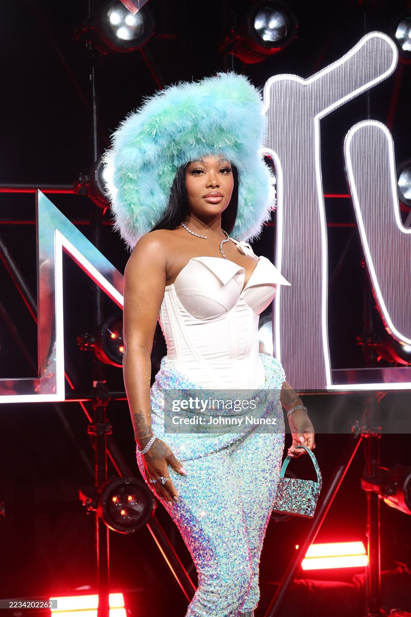 LegendaryLade's tweet image. R&amp;amp;B Songstress Summer Walker! #VMAs