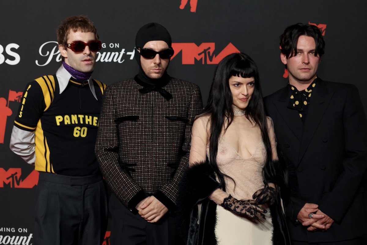 they were robbed #vmas