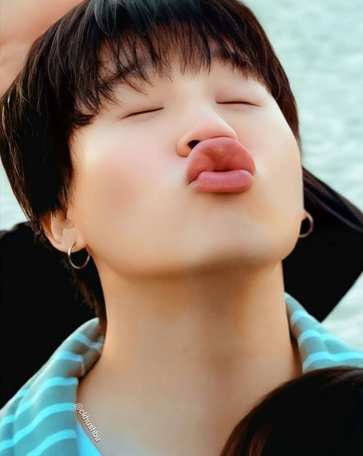 ChepysMexico's tweet photo. @JiminLatinoFB VMA WIN FOR JIMIN
WHO BY JIMIN
JIMIN JIMIN
#ParkJimin
#Jimin_MUSE 
Lo dimos todo así que ya ganamos! https://t.co/WnL6sAb8XM