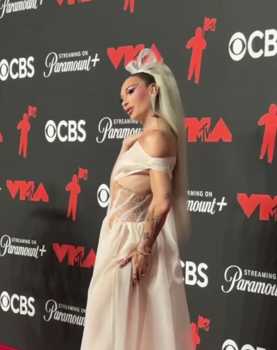 LEXI LOVE UPDATES 🤍 tweet media