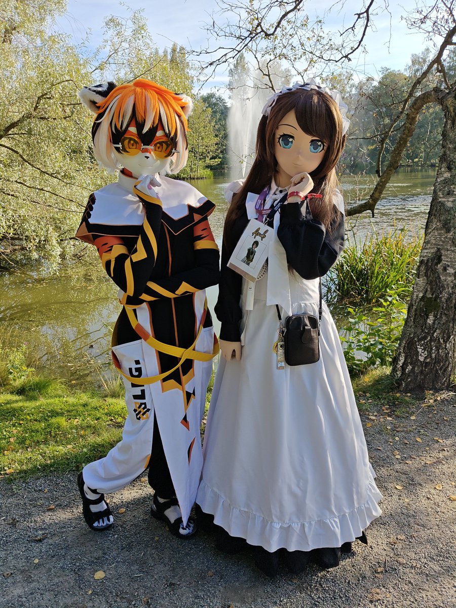 KiGennings's tweet photo. #Tracon 2025 is DONE! It was fun being in kigu with a very cute Waai Fu (@Vanron_Artworks) :3
This weekend went by so fast! I wish it'd lasted longer ;_;
I'll be there for next year's #Tracon ~
And next con in the list is Kotae Expo, maybe I'll see you there~
📸: @KohakurenFin https://t.co/yKTaWbqh73