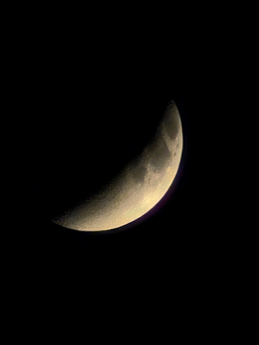 thisismonjurul's tweet photo. 🌙 Don't Miss the Chance to Witness Blood Moon tonight ❤️‍🔥
07.09.2025 https://t.co/TAKOzLJt7x