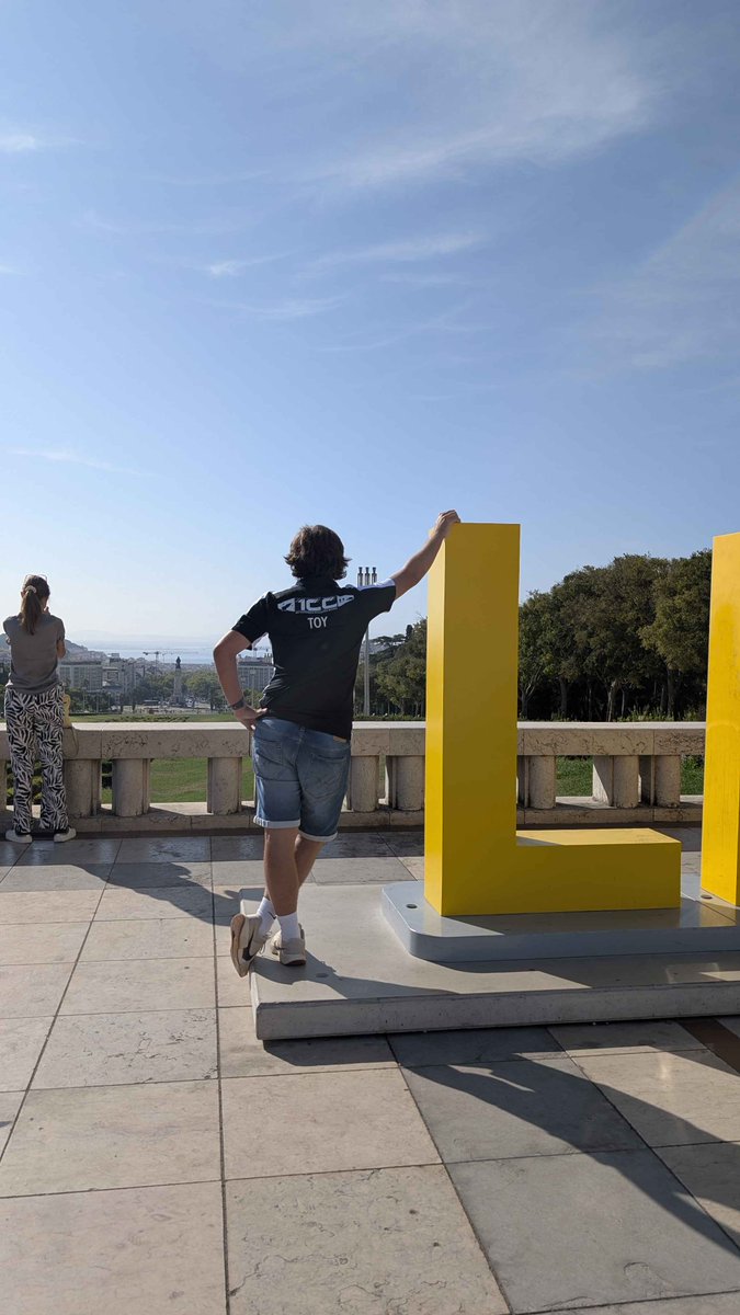 Le 1CC sur tous les fronts !  

Présent au Bar Citizen de Lisbonne🍻
Mais aussi en renfort in-game lors d'un scenario RP <a href="/CorpoOrius/">ORIUS² CORPORATUS</a> vs La <a href="/HimaliaCorp/">Himalia</a>

L’énergie d’une communauté qui vit à fond #StarCitizen, dans le verse comme IRL

#barcitizen #GamingCommunity #justforfun #RPSC