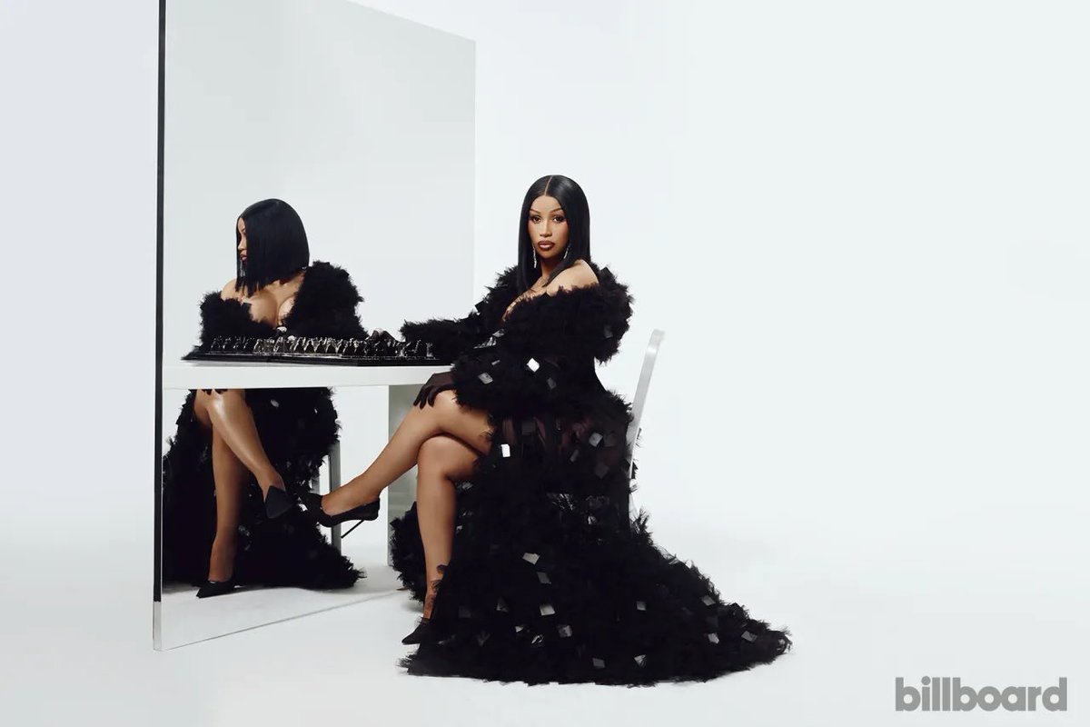 11 days until “Am I the Drama?” which means everyone should be buying every version of the album.

If you want to keep buying, you can do so by repurchasing the same items again (up to FOUR times) and/or you can make new emails and cards and buy.

Push BG! store.CardiB.com