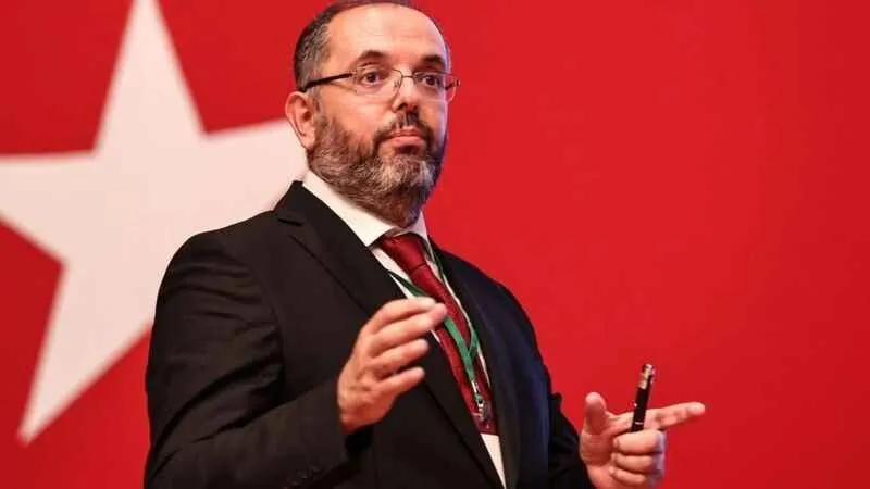xmilitarist's tweet photo. İşinde en iyi olanların Türk Milliyetçisi olması şaşırtmıyor. https://t.co/F4vLwL5lNk