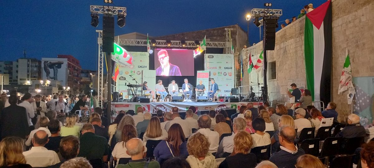 #Sanità, <a href="/CastellucciAnto/">Antonio Castellucci</a> a Festa dell'Unità <a href="/pdpuglia/">PD Puglia</a>: liste d'attesa problema principale da affrontare. Prima delle risorse economiche serve una corretta organizzazione dei processi. #CislPuglia pronta a collaborare con <a href="/RegionePuglia/">RegionePuglia</a> per il benessere dei cittadini