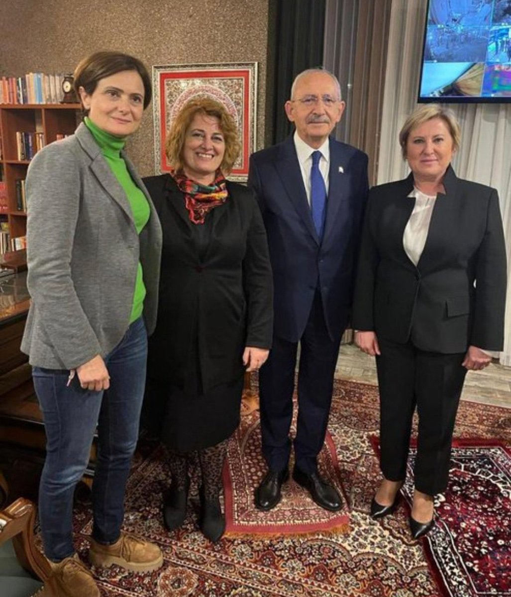 Seccadeye kasten basıp ve bilerek paylaştığını herkes anlamıştır umarım.

Amaç kaybetmekti zaten anlaşma böyleydi 

 #CHPTeslimAlınamaz