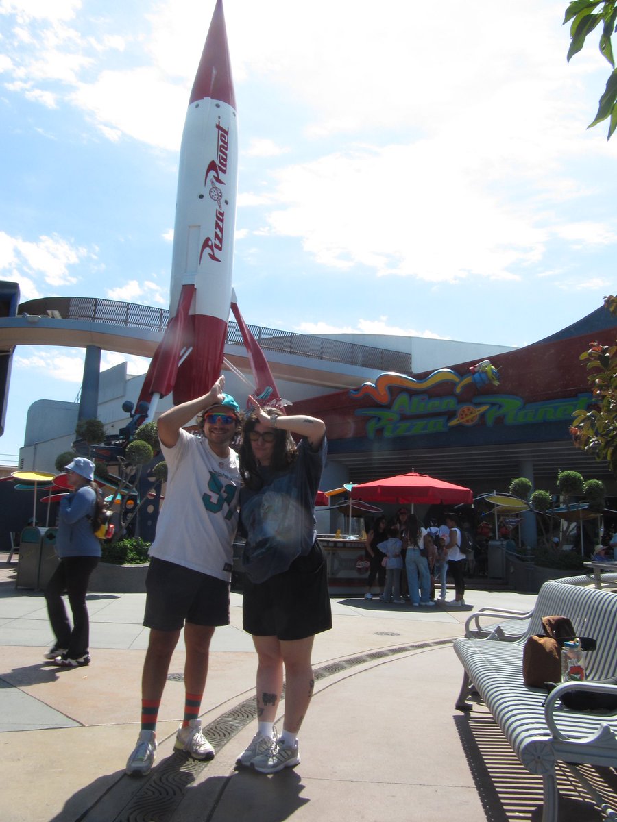 At Disneyland for <a href="/MiamiDolphins/">Miami Dolphins</a> opening day! Not watching the game until we are home.

No spoilers! But I have a good feeling about this season 😉😄🐬