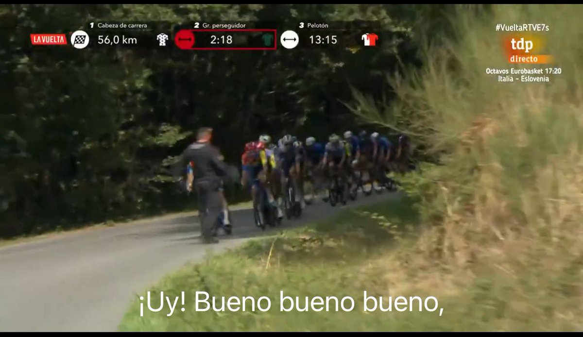 La caída la provocó un "espectador" con uniforme oficial de la Guardia Civil.