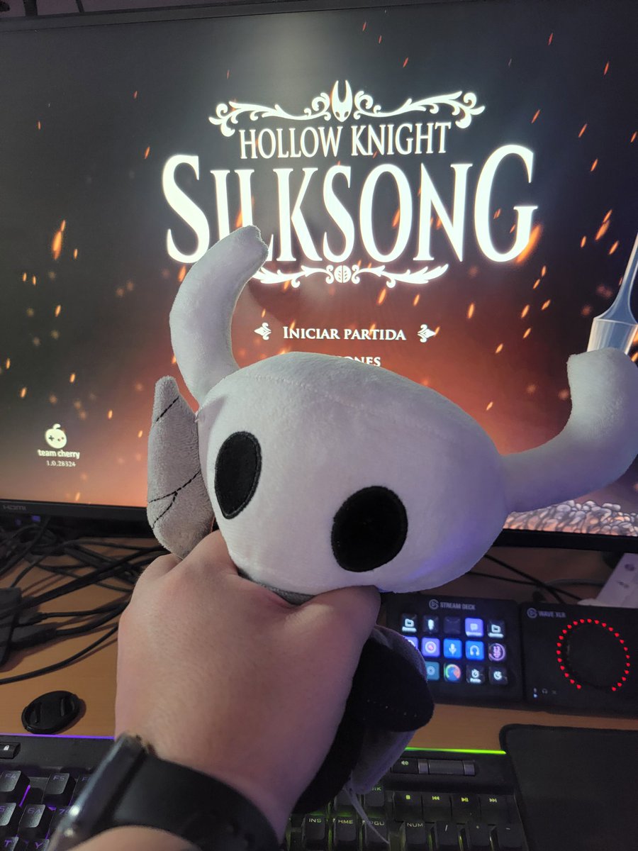 Silksong, día 3 🤠

Twitch.tv/alex0tter
