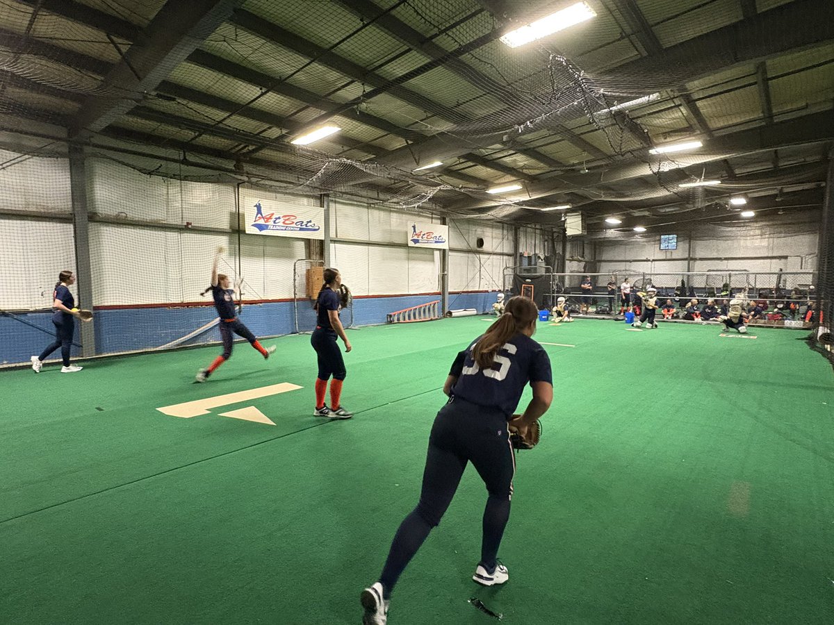 Polar Crush Softball tweet media