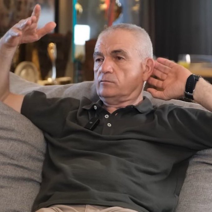 Montella da mı menajerler yardımıyla gitmişti