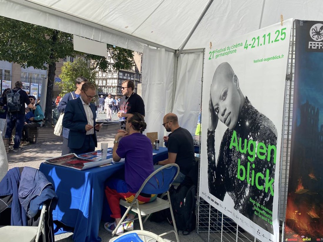 PJakubowicz's tweet photo. Rentrée des acteurs de la #culture et du #patrimoine à #Strasbourg avec Strasbourg Culture place du Château. 

Un immense bravo et merci à l’incroyable diversité d’acteurs institutionnels et associatifs qui font la richesse culturelle de Strasbourg. https://t.co/9tWAWwlQNY