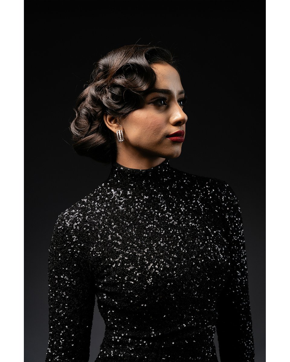 The Power of Presence
Fotografía <a href="/jaysoundo/">Jay Soundo</a>
Magazine <a href="/InFluentialMag/">InFluential Magazine</a> <a href="/Austinpublisher/">William Jackson, MBA, ForbesBLK Member</a>
issuu.com/influentialmag…

#fashionphotographer #model #photographer #photoshoot #portrait