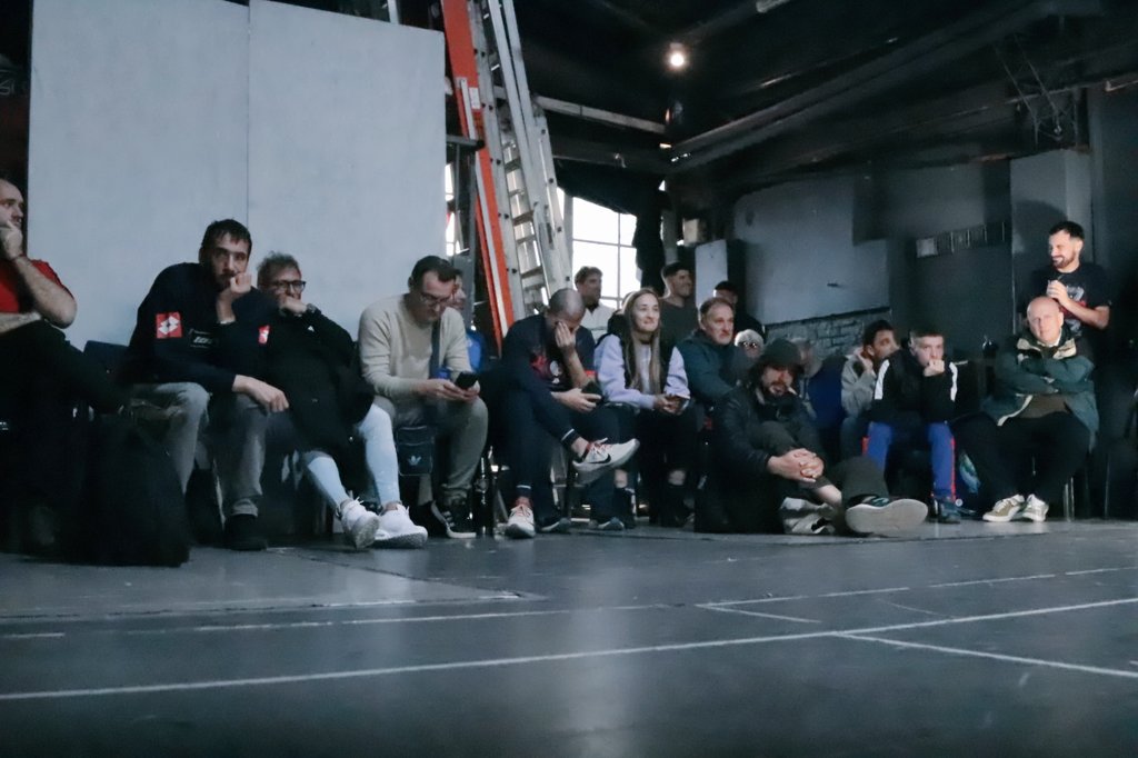 ESanlorencista's tweet photo. 📉 También debatimos entre todos el estado de situación actual del Club. 

⏱️ Desde la presentación de firmas el jueves, corre el tiempo y al día de hoy restan 27 días para que se convoque la asamblea tal y como marca el Estatuto. https://t.co/Tn8NSJm1Pz