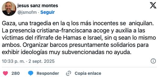 En Asturias tuvimos un obispo que prestaba la catedral para organizar encierros del movimiento obrero. De sucesor en sucesor la cosa degeneró y ahora padecemos a esta alimaña ensotanada. La equidistancia ante un genocidio ya sería muy grave, pero llamarlo «rifirrafe» es el colmo.