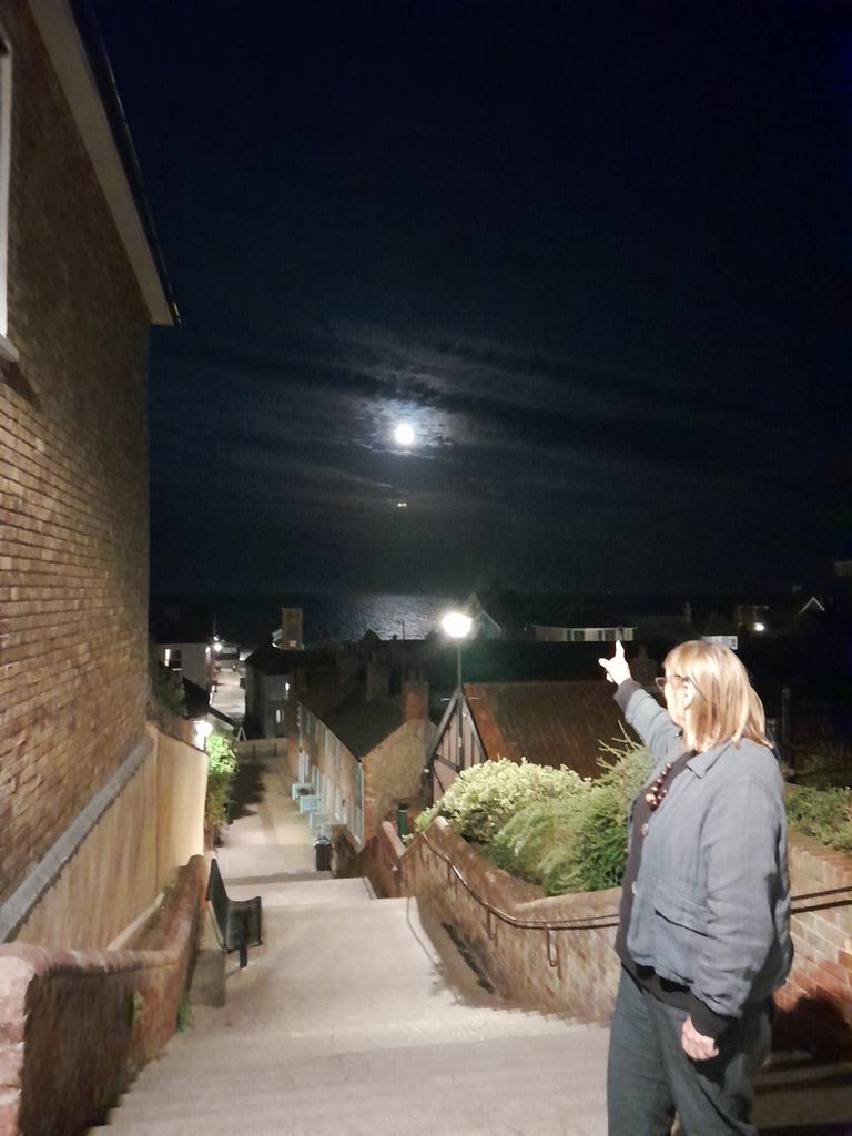 <a href="/BBCLookEast/">BBC East</a> Stunning partial eclipse moon tonight over Aldeburgh Town Steps. Photo Tom Zabnieneski. Post Boni Sones. Tom came from London to take this photo. We got chatting. Splendid views from 8.15pm.